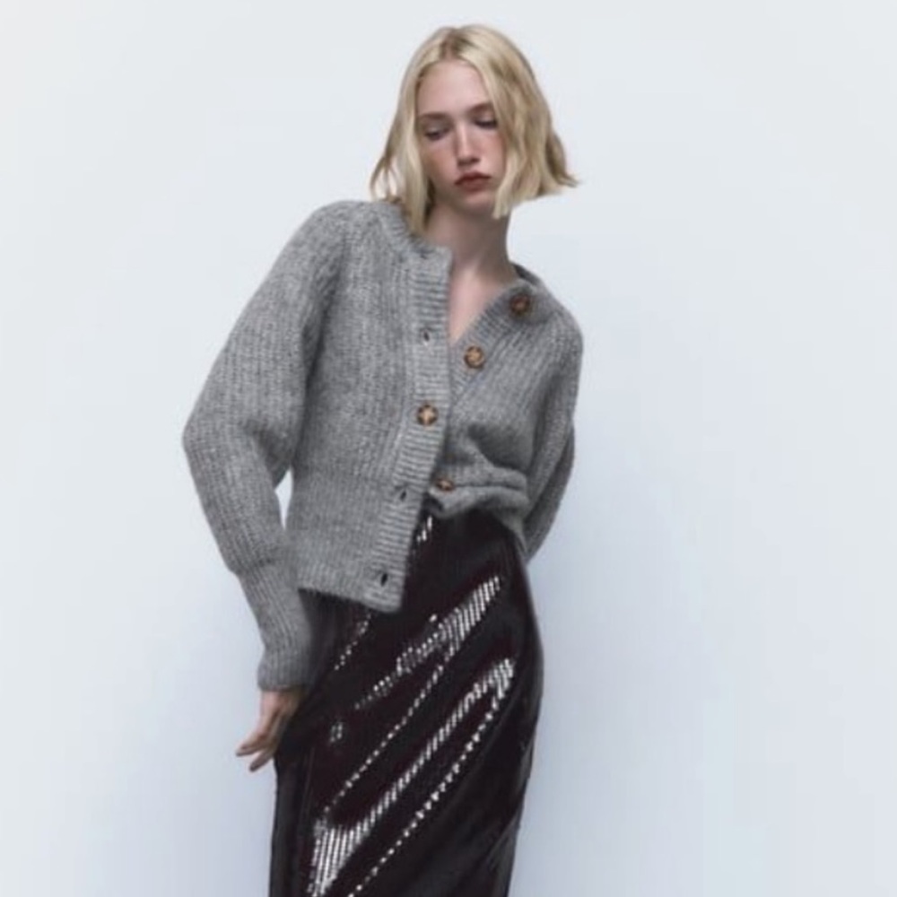 New Zara Ribbed Knit Cardigan